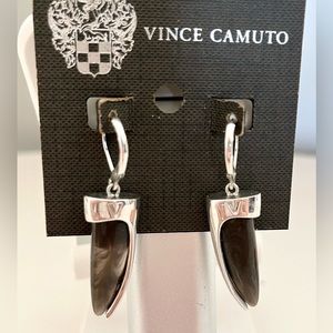 Like New🖤Vince Camuto Silver and Grey Horn Dangle Earrings